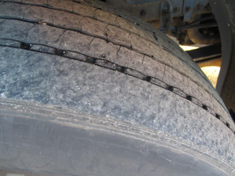 Tractor unit Renault Premium 450 DXI: picture 9