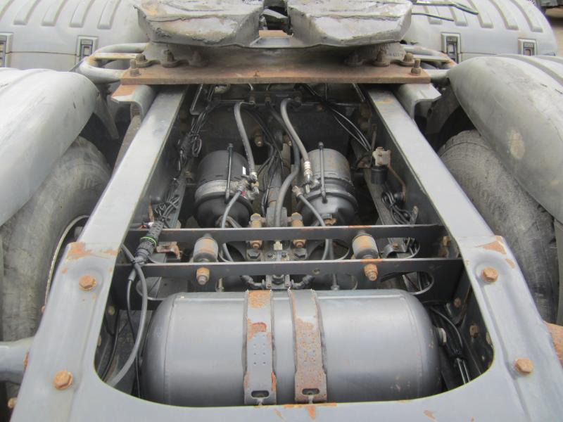 Tractor unit Scania R 480: picture 12