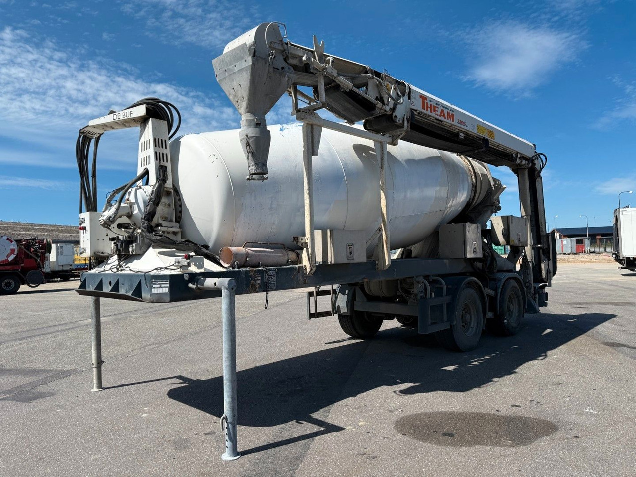 Mixer De Buf BM 12-36-2SPR m/ belt Theam  TSR15 - Concrete mixer semi-trailer: picture 2 Mixer De Buf BM 12-36-2SPR m/ belt Theam  TSR15 - Concrete mixer semi-trailer: picture 2