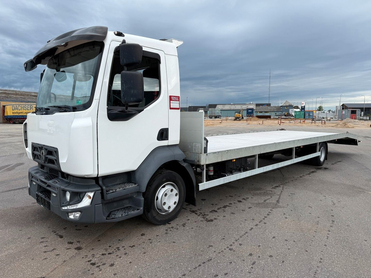 Renault D-Serie 240 10 m. Platform ONLY 46 tkm. EU 6 - Autotransporter truck: picture 1 Renault D-Serie 240 10 m. Platform ONLY 46 tkm. EU 6 - Autotransporter truck: picture 1