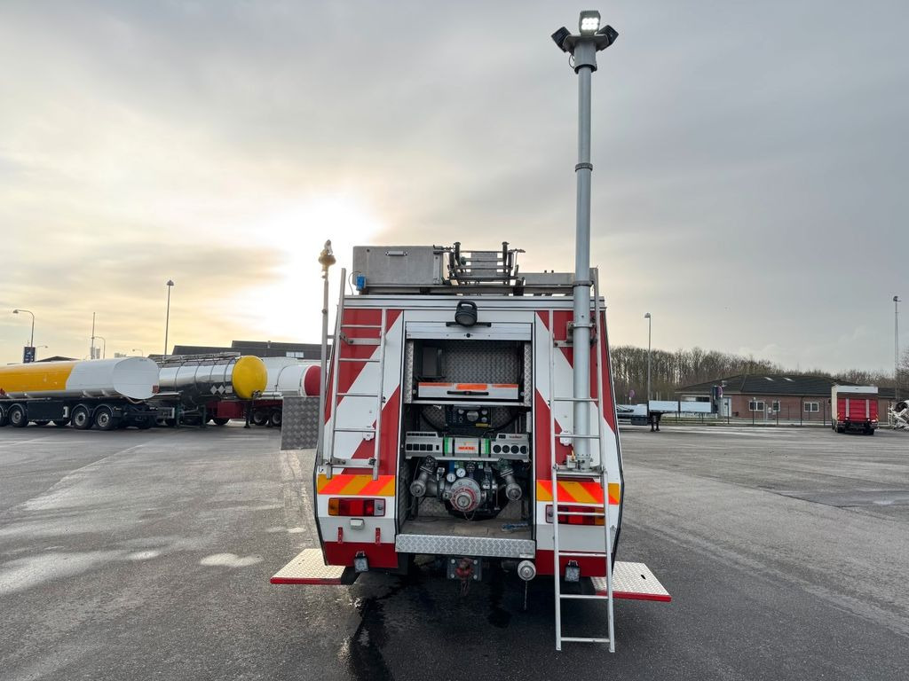 Truck Mercedes-Benz 1117 4x2 Fire truck - Feuerwehr - Tankspritze Mercedes-Benz 1117 4x2 Fire truck - Feuerwehr - Tankspritze: picture 14 Truck Mercedes-Benz 1117 4x2 Fire truck - Feuerwehr - Tankspritze Mercedes-Benz 1117 4x2 Fire truck - Feuerwehr - Tankspritze: picture 14