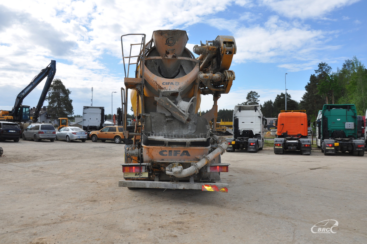 Concrete mixer truck Mercedes-Benz 4144: picture 6
