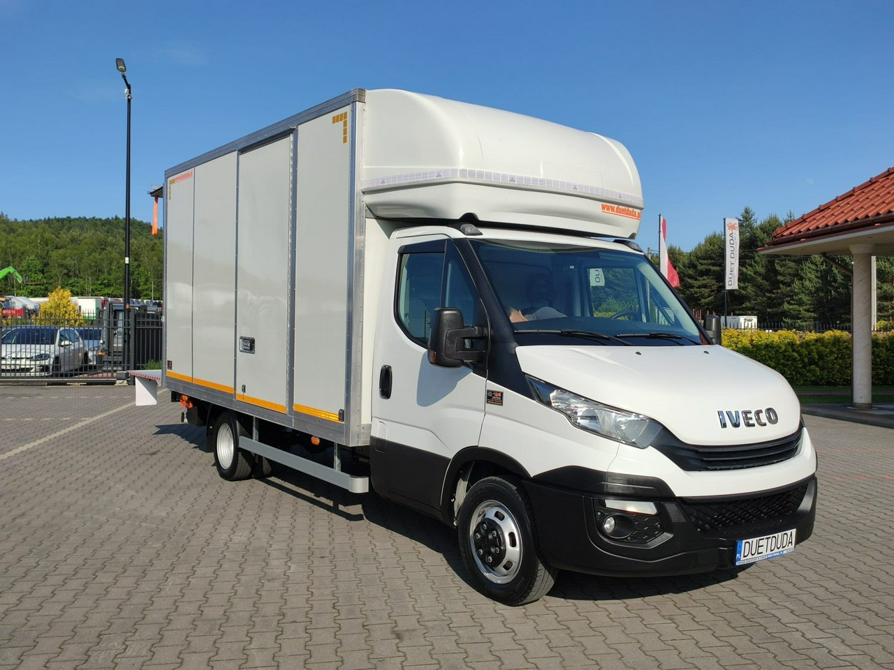 Iveco Daily 35C14 - Box van: picture 4 Iveco Daily 35C14 - Box van: picture 4
