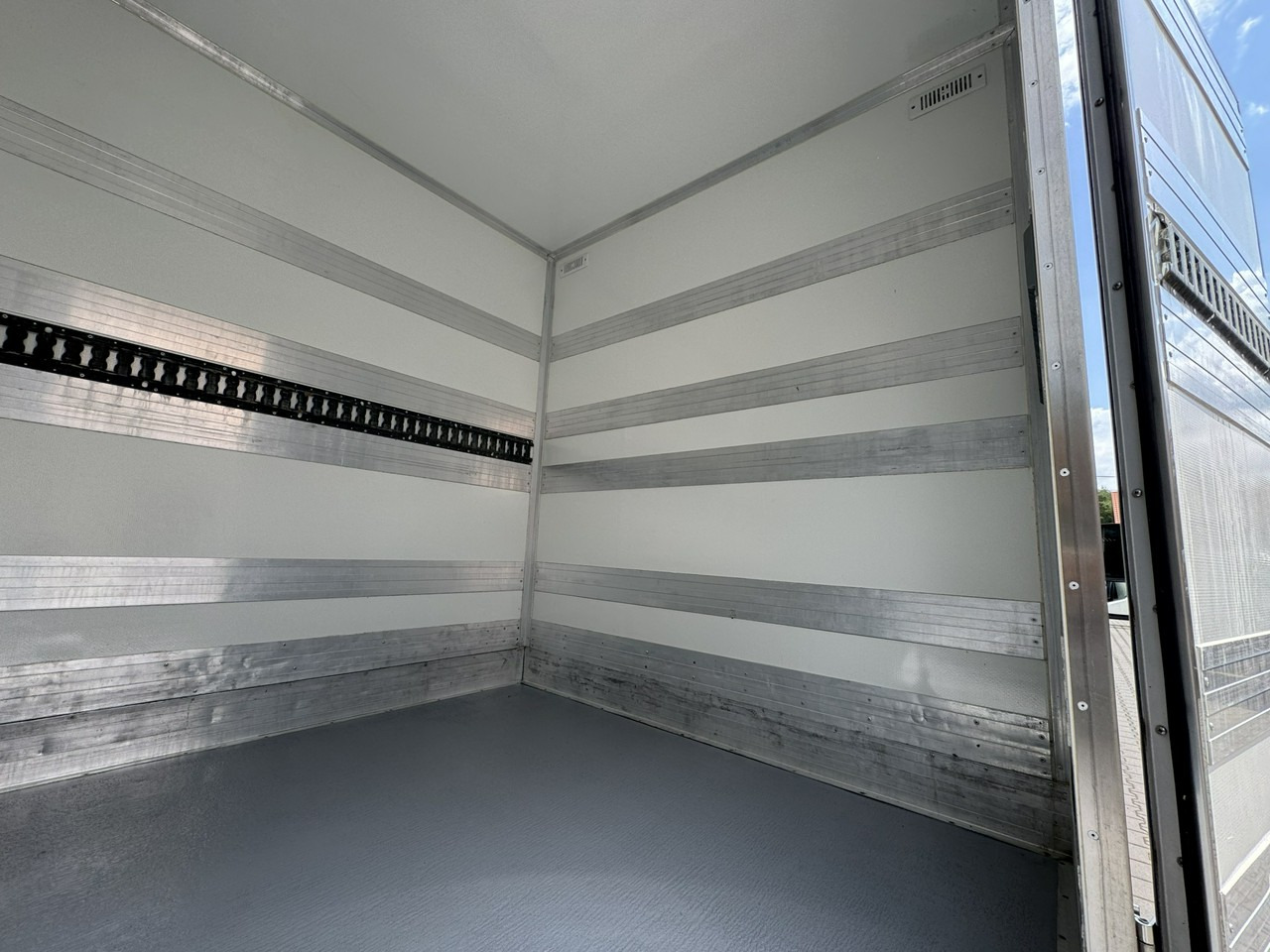 Leasing of Iveco Daily 50C15 V Iveco Daily 50C15 V: picture 8 Leasing of Iveco Daily 50C15 V Iveco Daily 50C15 V: picture 8