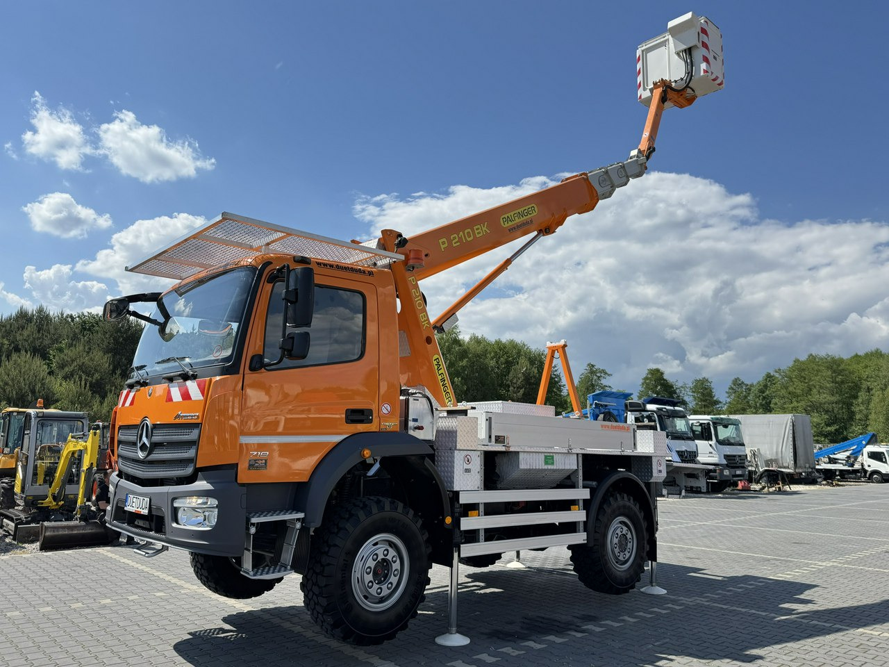 Mercedes Atego 718 E6 4x4 Zwyżka PALFINGER P210 BK Podnośnik Koszowy - Truck mounted aerial platform: picture 3 Mercedes Atego 718 E6 4x4 Zwyżka PALFINGER P210 BK Podnośnik Koszowy - Truck mounted aerial platform: picture 3