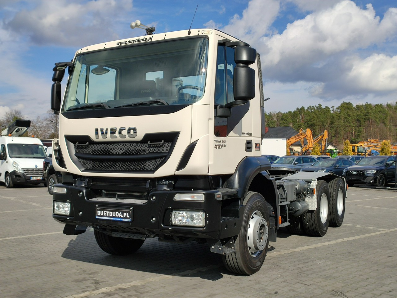 Iveco Trakker 26.410 6x4 Manual Mały Przebieg tylko-46000km - Tractor unit: picture 4 Iveco Trakker 26.410 6x4 Manual Mały Przebieg tylko-46000km - Tractor unit: picture 4