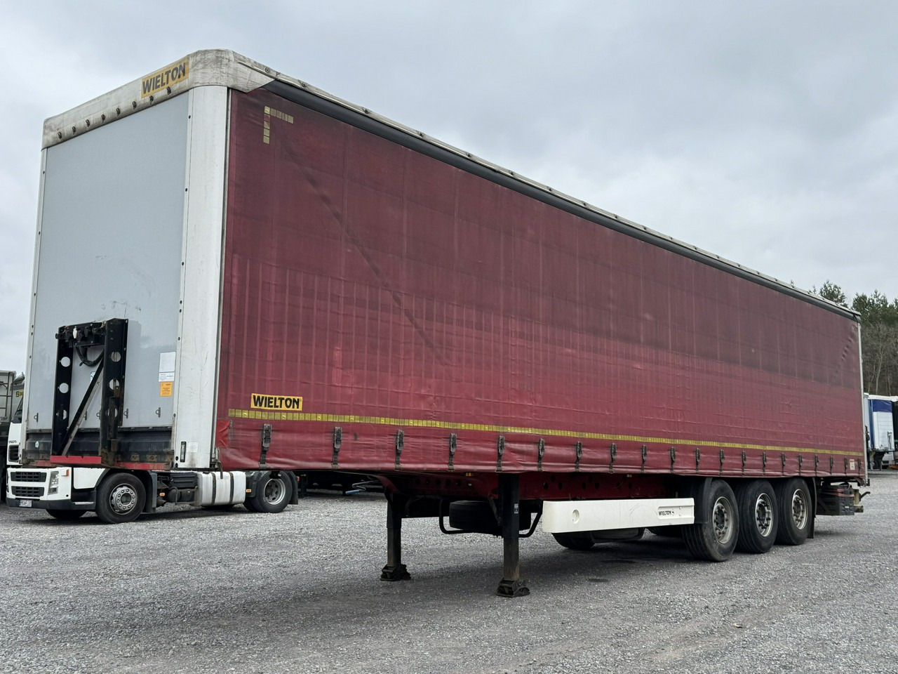 Wielton Standard Osie Mercedes Oś Podnoszona - Curtainsider semi-trailer: picture 1 Wielton Standard Osie Mercedes Oś Podnoszona - Curtainsider semi-trailer: picture 1