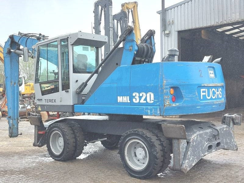 Fuchs MHL 320 D  - Waste/ Industry handler: picture 3 Fuchs MHL 320 D  - Waste/ Industry handler: picture 3