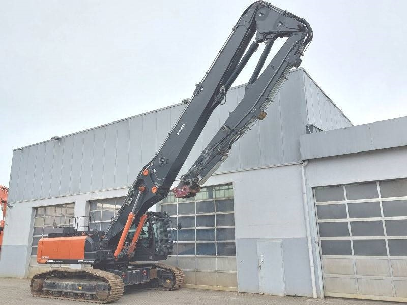 Hitachi KTEG KMC 380 S-6 - Demolition excavator: picture 4 Hitachi KTEG KMC 380 S-6 - Demolition excavator: picture 4
