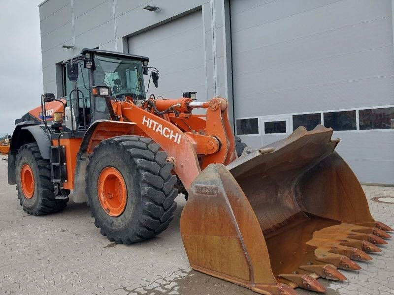 Hitachi ZW 310-6  - Wheel loader: picture 4 Hitachi ZW 310-6  - Wheel loader: picture 4