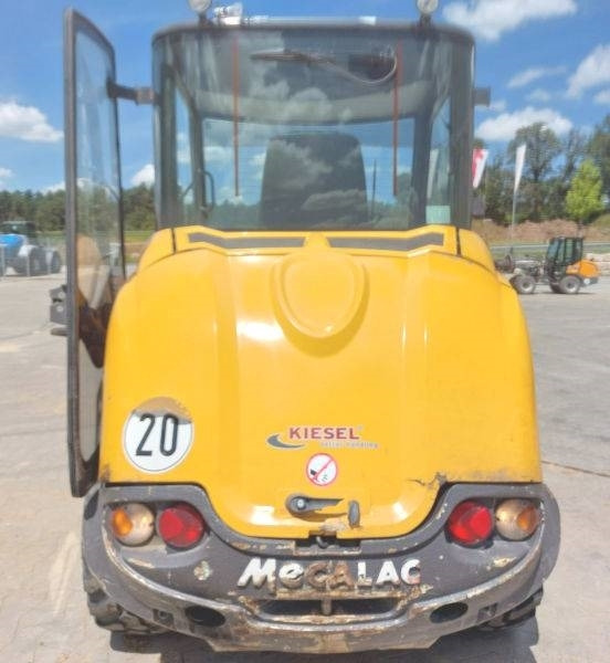 Mecalac AX 1000 - Skid steer loader: picture 3 Mecalac AX 1000 - Skid steer loader: picture 3