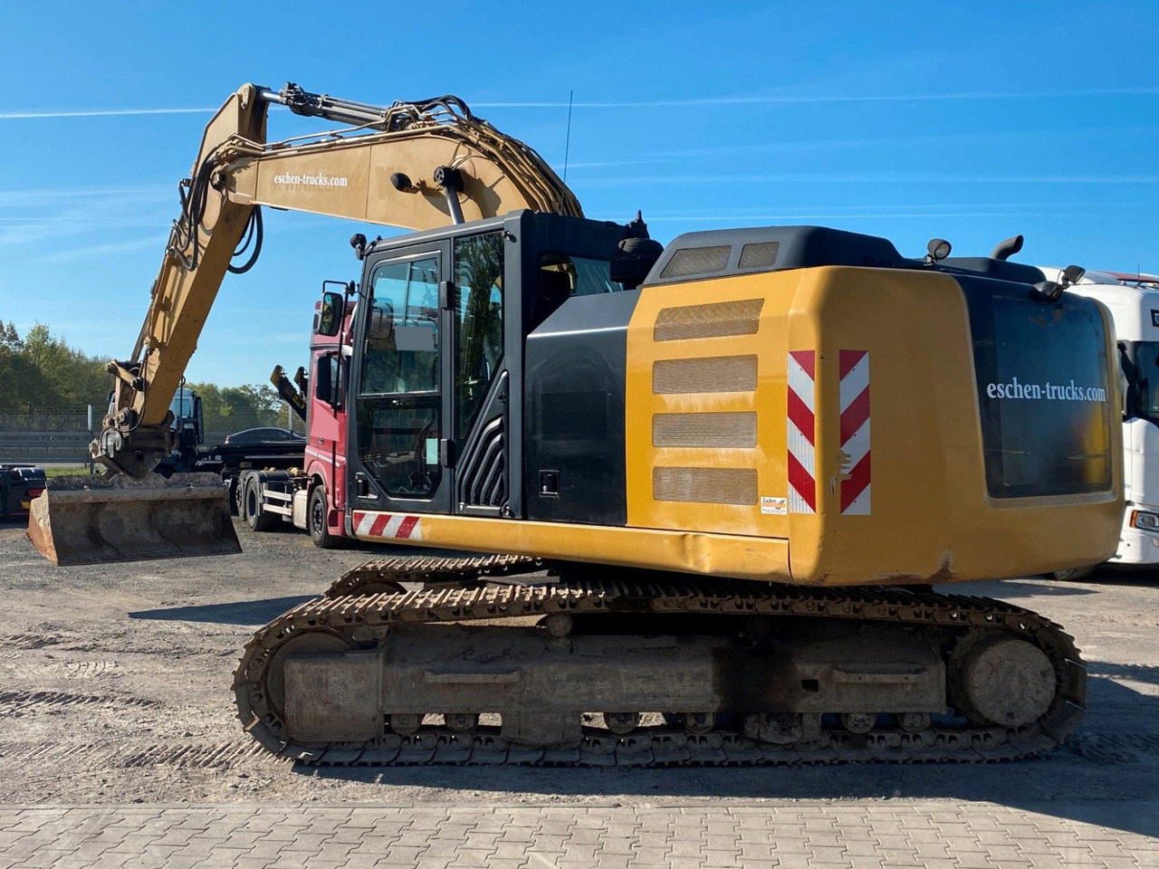 CAT 320 E | + Grabenschaufel*Kamera*Zusatzhydraulik - Crawler excavator: picture 3 CAT 320 E | + Grabenschaufel*Kamera*Zusatzhydraulik - Crawler excavator: picture 3