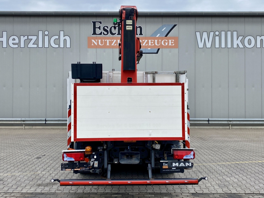 MAN TGS 26.420 6x2-4 LL / Palfinger PK 26.001 L Tec Heckkran - Dropside/ Flatbed truck, Crane truck: picture 5 MAN TGS 26.420 6x2-4 LL / Palfinger PK 26.001 L Tec Heckkran - Dropside/ Flatbed truck, Crane truck: picture 5
