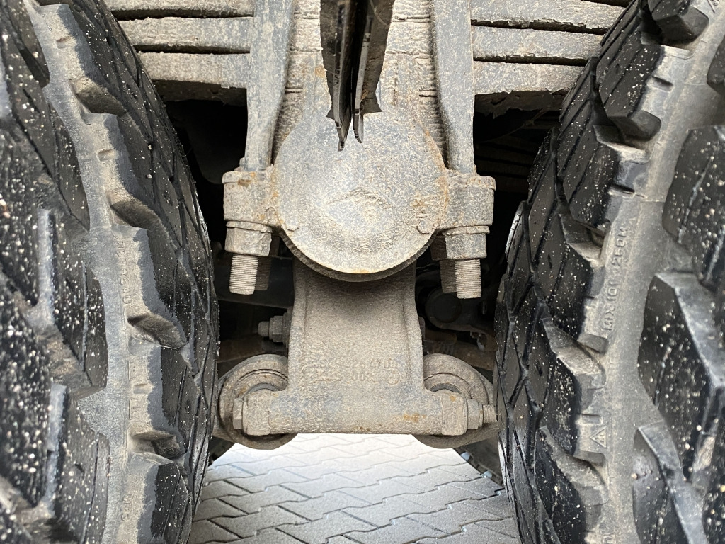 Mercedes-Benz 3346 AK 6x6 - Tipper: picture 5 Mercedes-Benz 3346 AK 6x6 - Tipper: picture 5