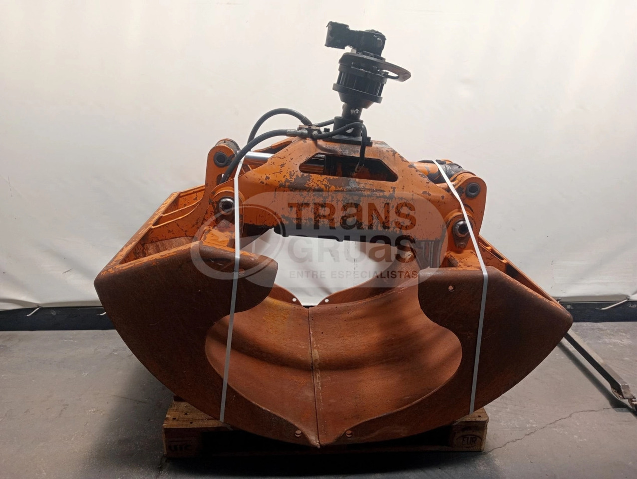 Bivalva HEMA 350l - Clamshell bucket: picture 3 Bivalva HEMA 350l - Clamshell bucket: picture 3