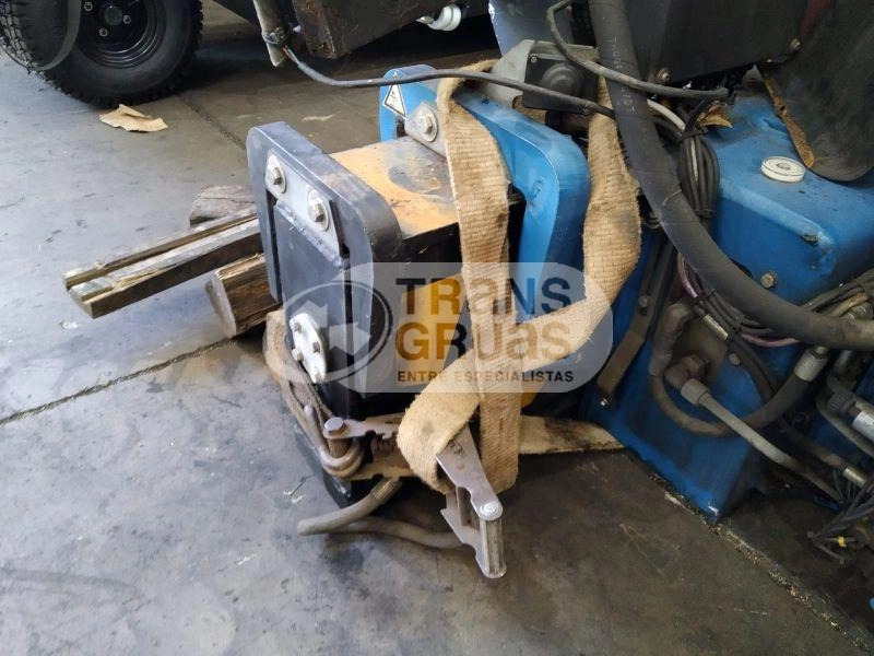 Grúa HMF ODIN solo para recambios - Loader crane: picture 1 Grúa HMF ODIN solo para recambios - Loader crane: picture 1
