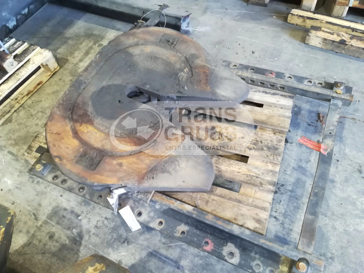 Quinta rueda - Fifth wheel coupling for Truck: picture 2 Quinta rueda - Fifth wheel coupling for Truck: picture 2
