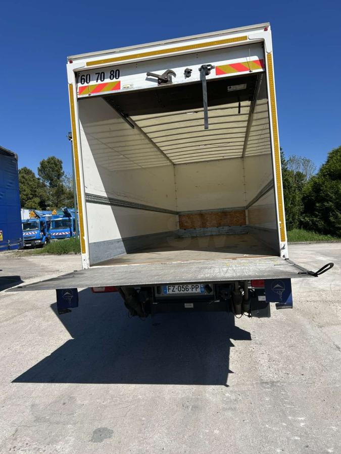 DAF CF 340 - Box truck: picture 5 DAF CF 340 - Box truck: picture 5