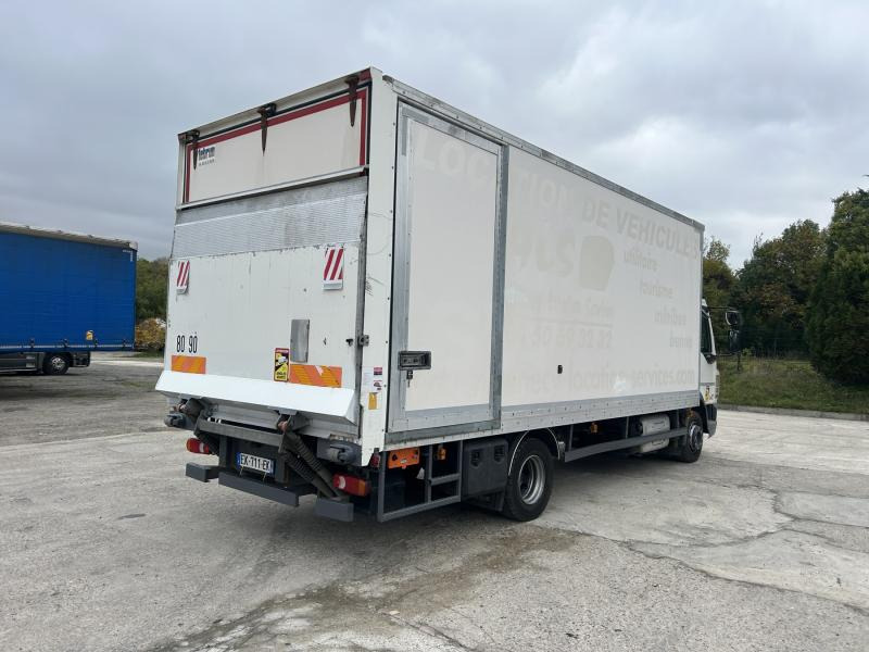 Box truck DAF LF 210: picture 8