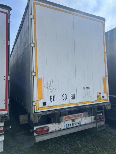 Fruehauf - Curtainsider semi-trailer: picture 2 Fruehauf - Curtainsider semi-trailer: picture 2