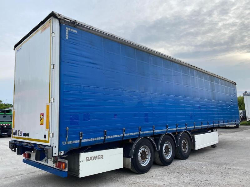 Fruehauf - Curtainsider semi-trailer: picture 1 Fruehauf - Curtainsider semi-trailer: picture 1