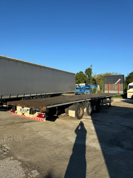 General Trailers  - Dropside/ Flatbed semi-trailer: picture 3 General Trailers  - Dropside/ Flatbed semi-trailer: picture 3