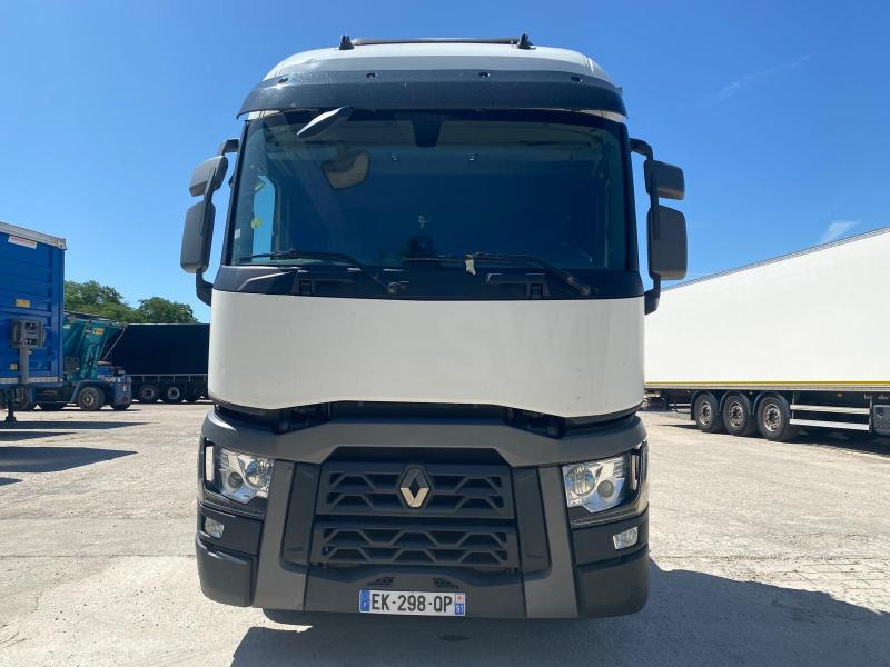 Renault T-Series 460 - Tractor unit: picture 5 Renault T-Series 460 - Tractor unit: picture 5