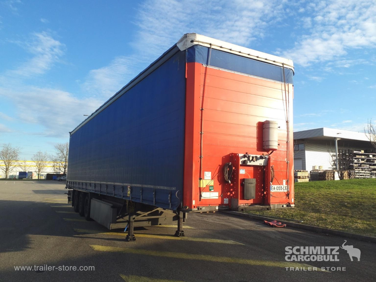 SCHMITZ Curtainsider Standard - Curtainsider semi-trailer: picture 1 SCHMITZ Curtainsider Standard - Curtainsider semi-trailer: picture 1