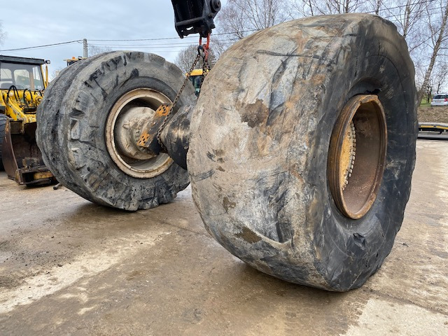 CAT 992 C -1V-5949 - Front axle for Construction machinery: picture 3 CAT 992 C -1V-5949 - Front axle for Construction machinery: picture 3