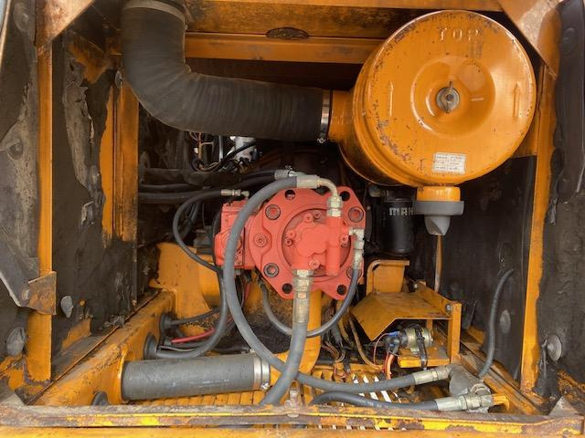 Crawler excavator Samsung SE 210 LC-2: picture 14