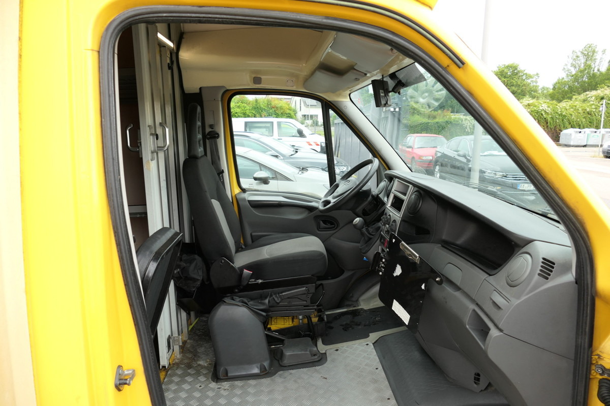 Box van IVECO Daily 35 S11 C30C AUTOMATIK KAMERA MAXI Regale D: picture 6 Box van IVECO Daily 35 S11 C30C AUTOMATIK KAMERA MAXI Regale D: picture 6