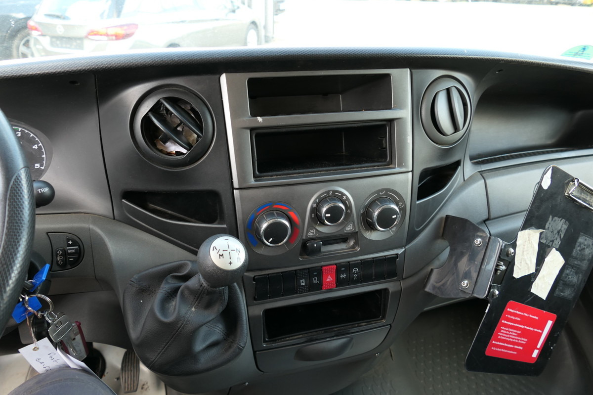 Leasing of IVECO Daily 35 S11 C30C AUTOMATIK KAMERA MAXI Regale L IVECO Daily 35 S11 C30C AUTOMATIK KAMERA MAXI Regale L: picture 10 Leasing of IVECO Daily 35 S11 C30C AUTOMATIK KAMERA MAXI Regale L IVECO Daily 35 S11 C30C AUTOMATIK KAMERA MAXI Regale L: picture 10