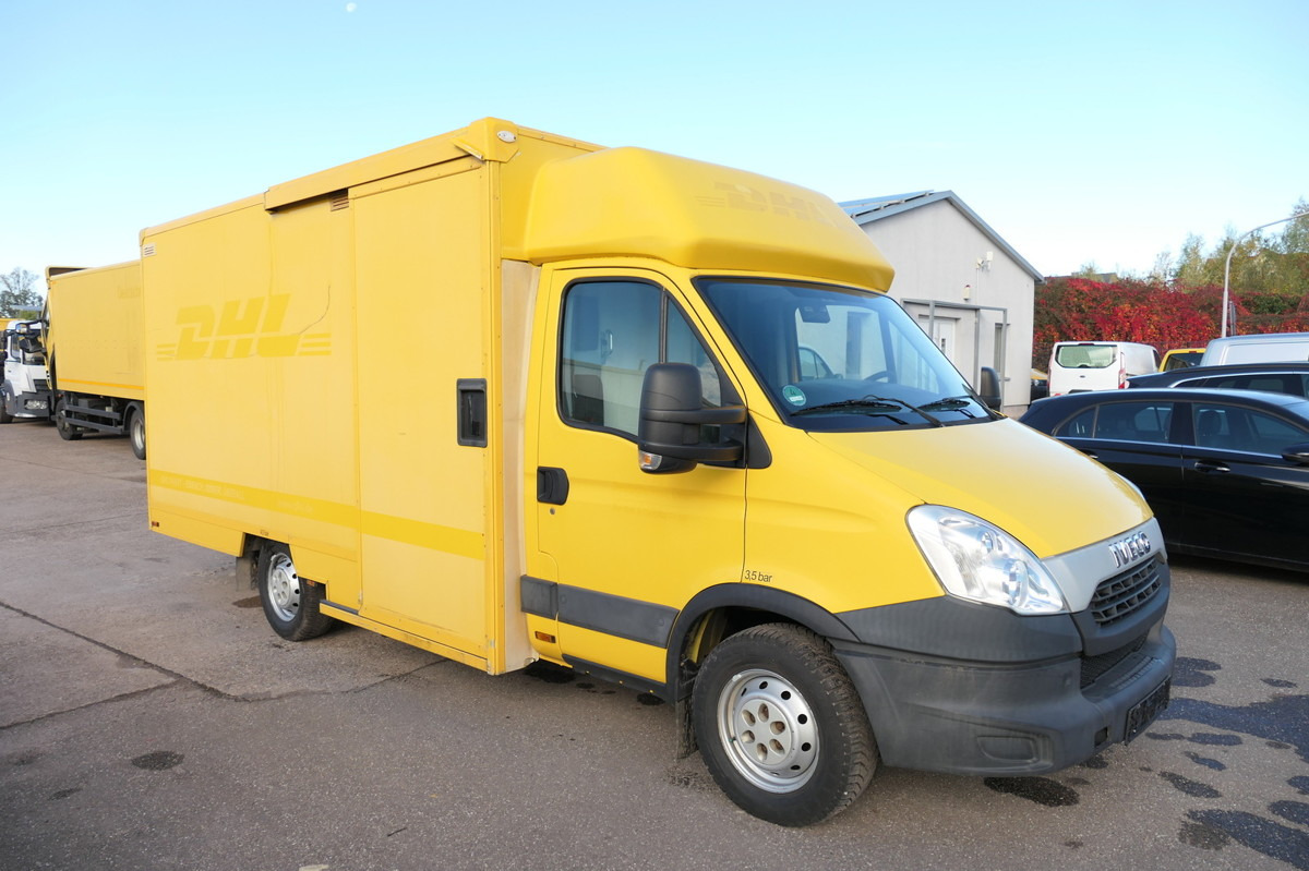 IVECO Daily 35 S11 C30C AUTOMATIK KAMERA Regale LUFT D - Box van: picture 2 IVECO Daily 35 S11 C30C AUTOMATIK KAMERA Regale LUFT D - Box van: picture 2