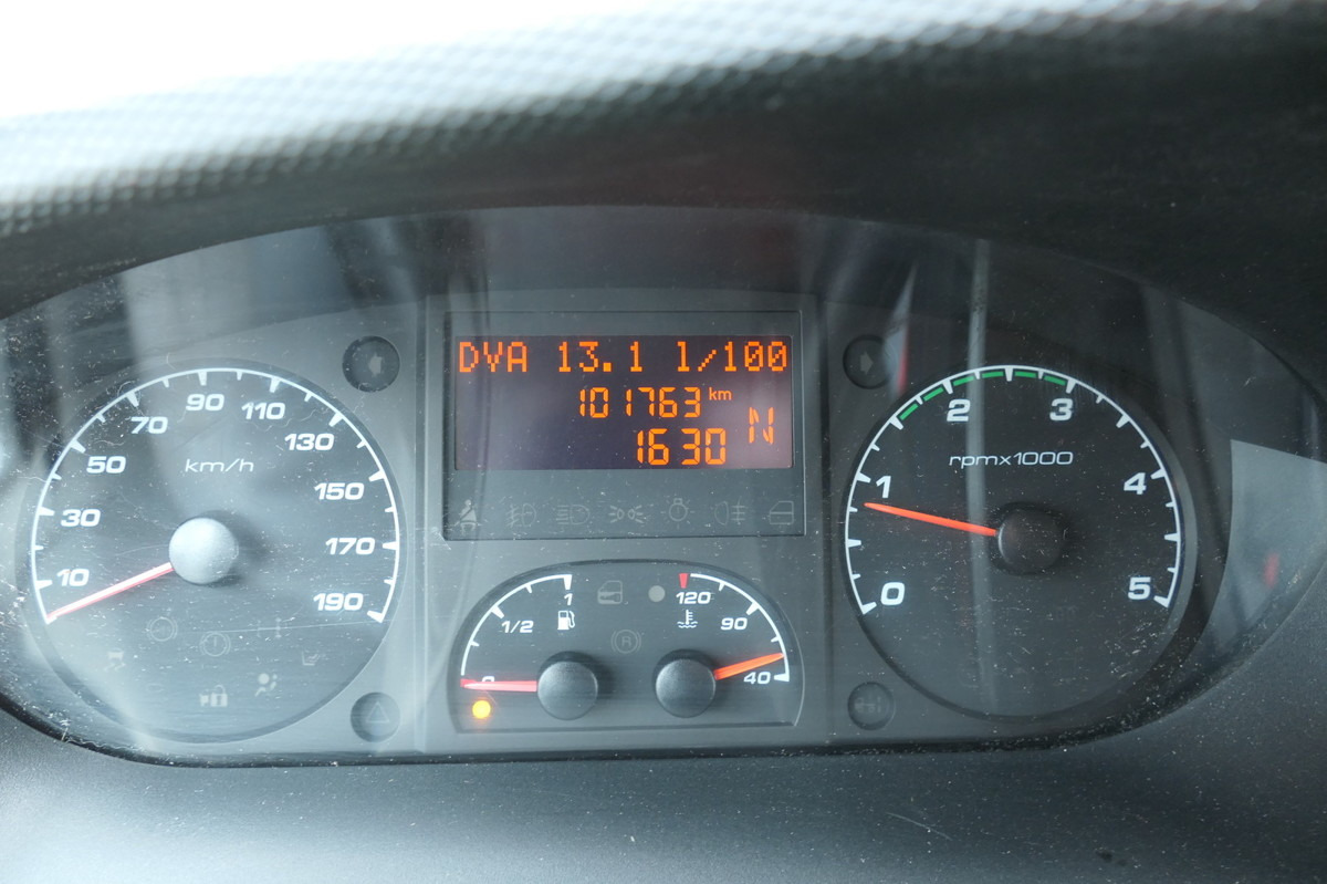 Box van IVECO Daily 35 S11 C30C AUTOMATIK KAMERA Regale LUFT D: picture 12