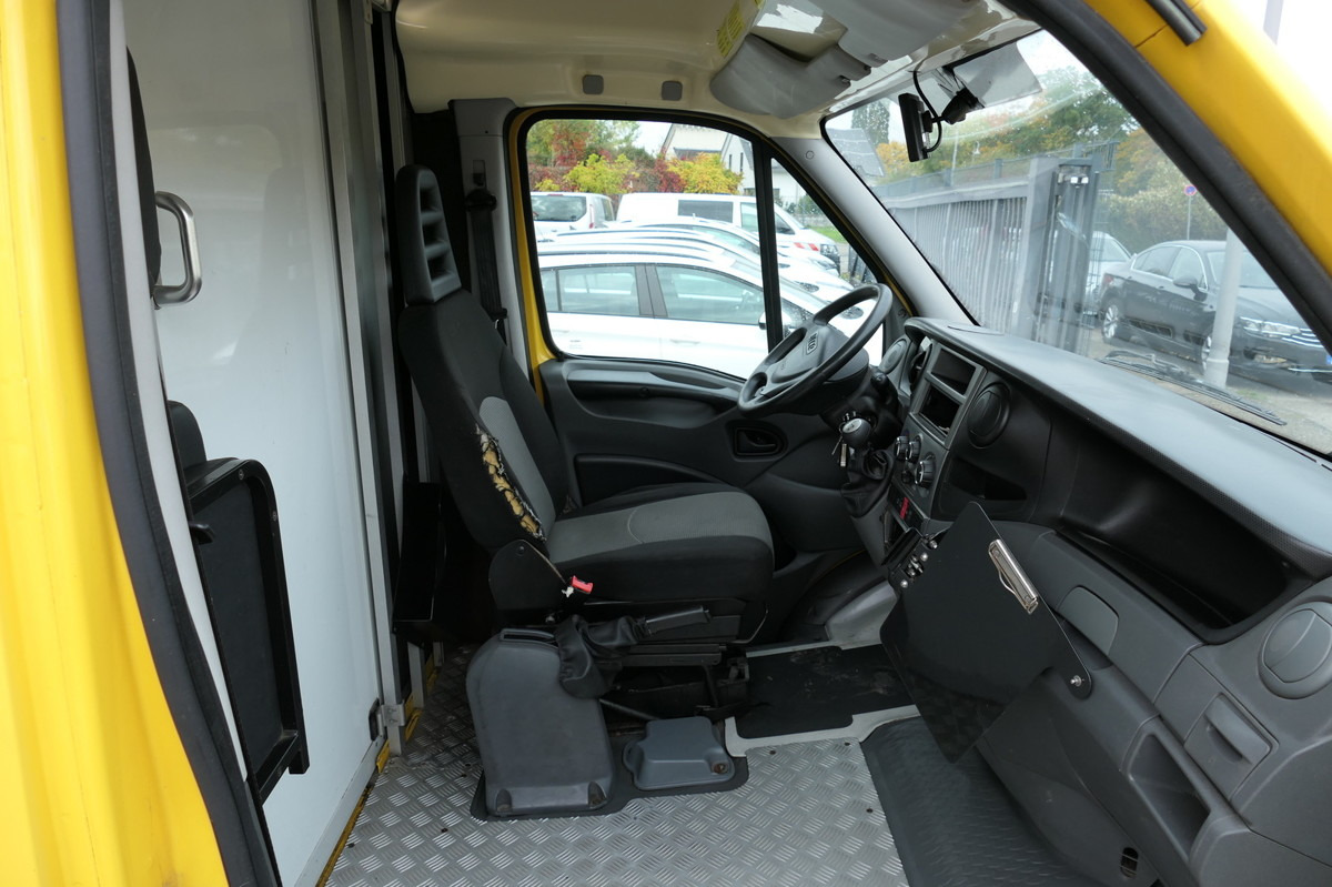 IVECO Daily 35 S11 C30C AUTOMATIK KAMERA Regale LUFT D - Box van: picture 5 IVECO Daily 35 S11 C30C AUTOMATIK KAMERA Regale LUFT D - Box van: picture 5