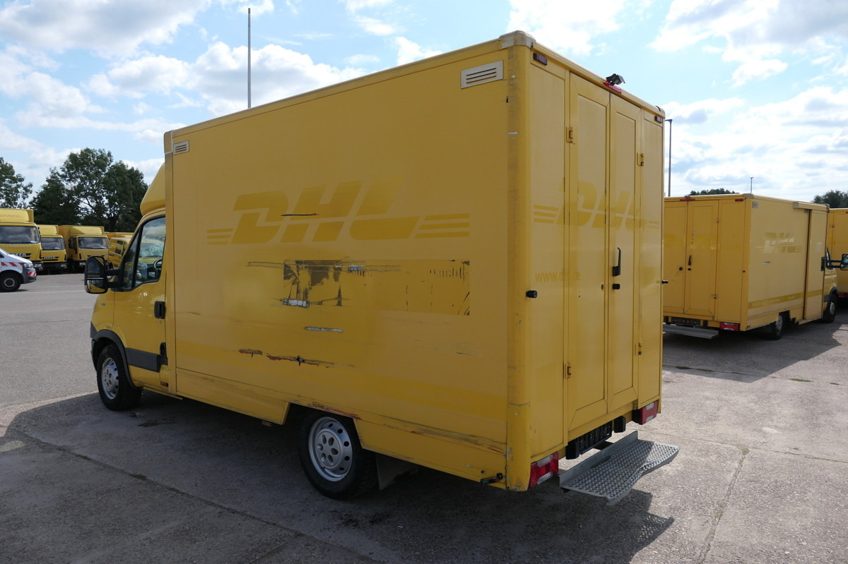 IVECO Daily 35 S11 C30C KURZ AUTOMATIK KAMERA Regale L - Box van: picture 4 IVECO Daily 35 S11 C30C KURZ AUTOMATIK KAMERA Regale L - Box van: picture 4