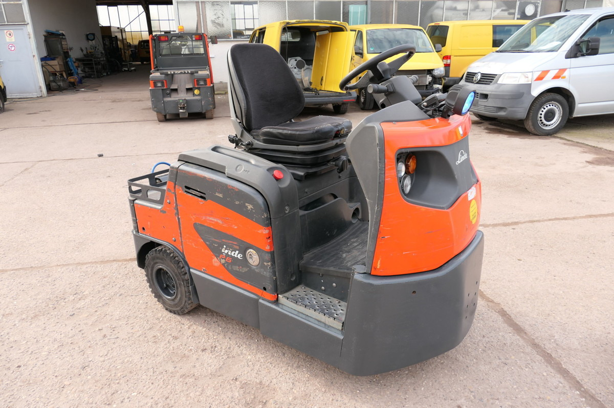 LINDE P 60 Z Schlepper Batterie 22/2019 3-Rad - Tow tractor: picture 1 LINDE P 60 Z Schlepper Batterie 22/2019 3-Rad - Tow tractor: picture 1