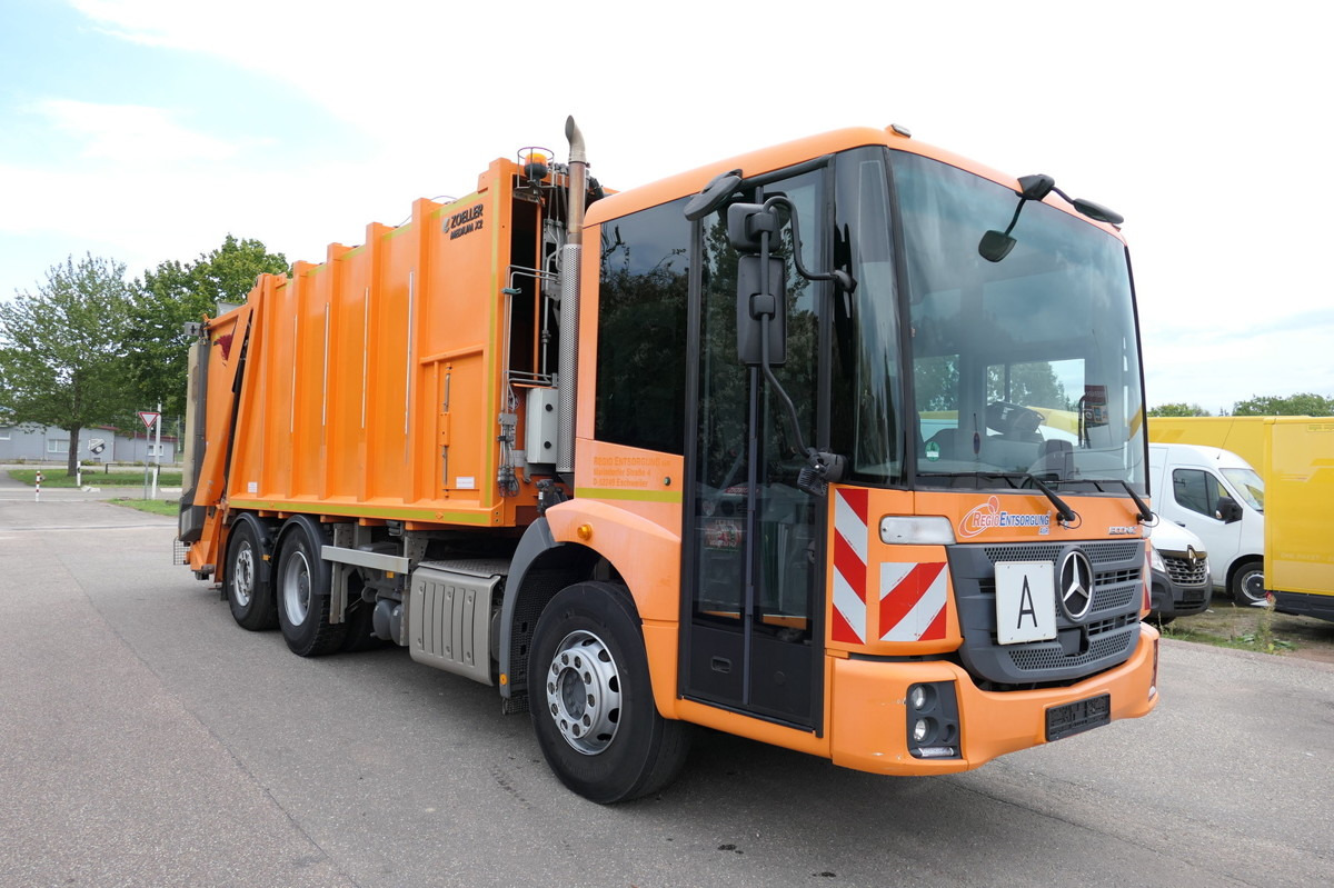MERCEDES-BENZ 2635 NGE-L62N Econic Aufbau Zöller Medium KLIMA - Garbage truck: picture 4 MERCEDES-BENZ 2635 NGE-L62N Econic Aufbau Zöller Medium KLIMA - Garbage truck: picture 4