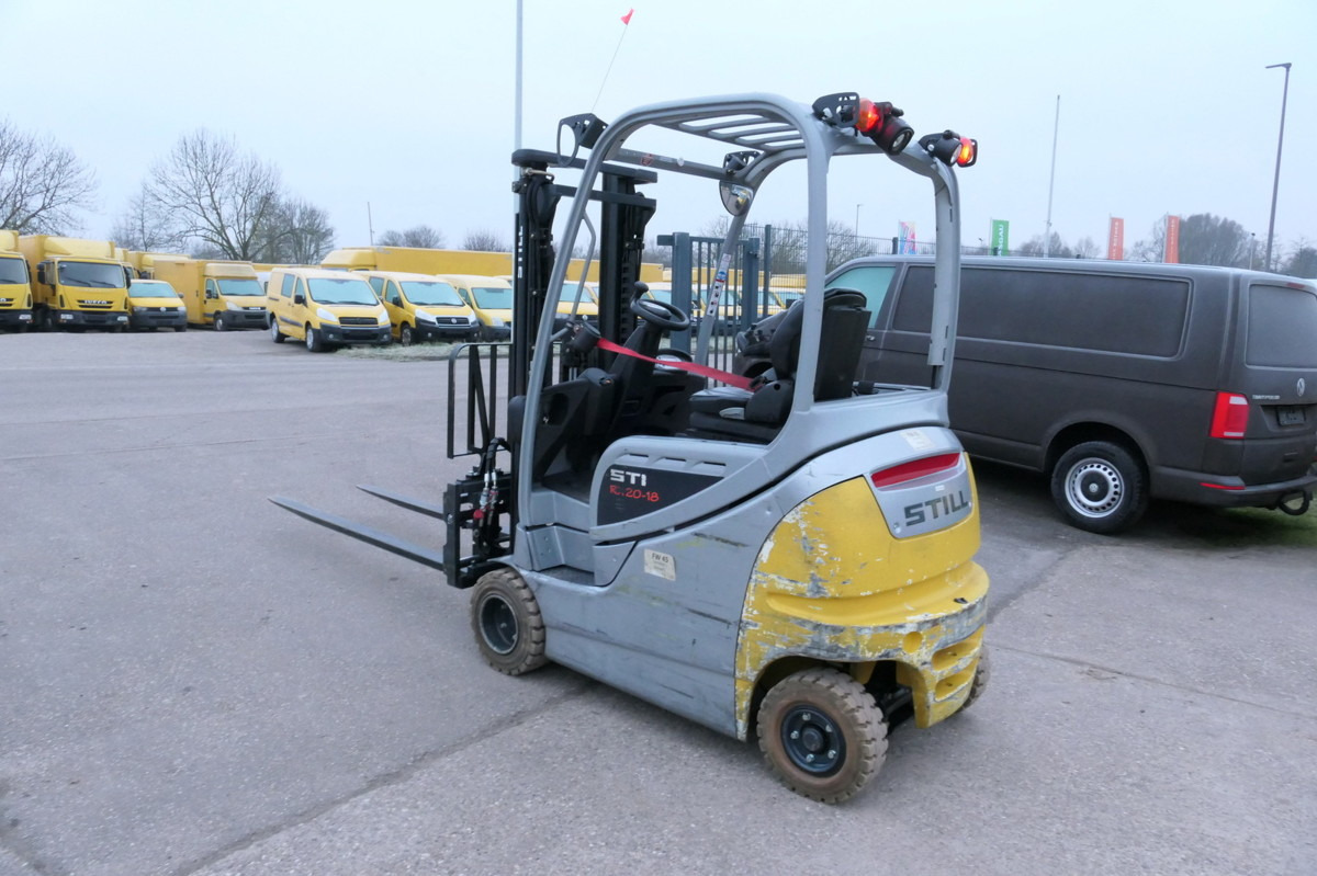 STILL RX 20-18P/H 4-RAD Lange Gabeln - Truck mounted forklift: picture 3 STILL RX 20-18P/H 4-RAD Lange Gabeln - Truck mounted forklift: picture 3