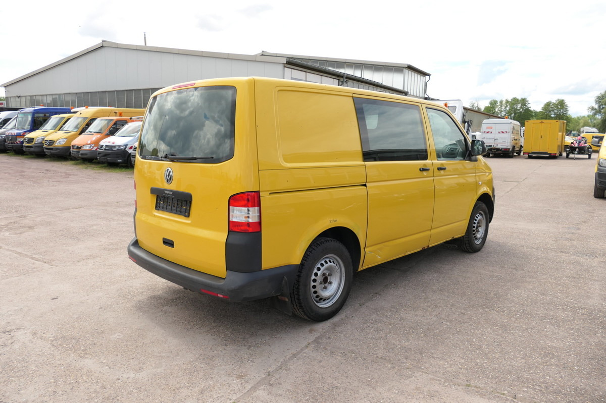 VW T5 Transporter 2.0 TDI COC - Small van: picture 4 VW T5 Transporter 2.0 TDI COC - Small van: picture 4