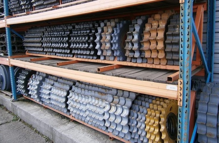 LIEBHERR 904 - Track for Crawler excavator: picture 3 LIEBHERR 904 - Track for Crawler excavator: picture 3