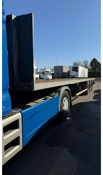 Onbekend - Low loader semi-trailer: picture 1 Onbekend - Low loader semi-trailer: picture 1