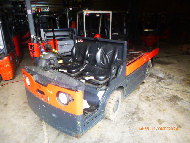 LINDE W20 2022 BATTERY!!! - Tow tractor: picture 1 LINDE W20 2022 BATTERY!!! - Tow tractor: picture 1