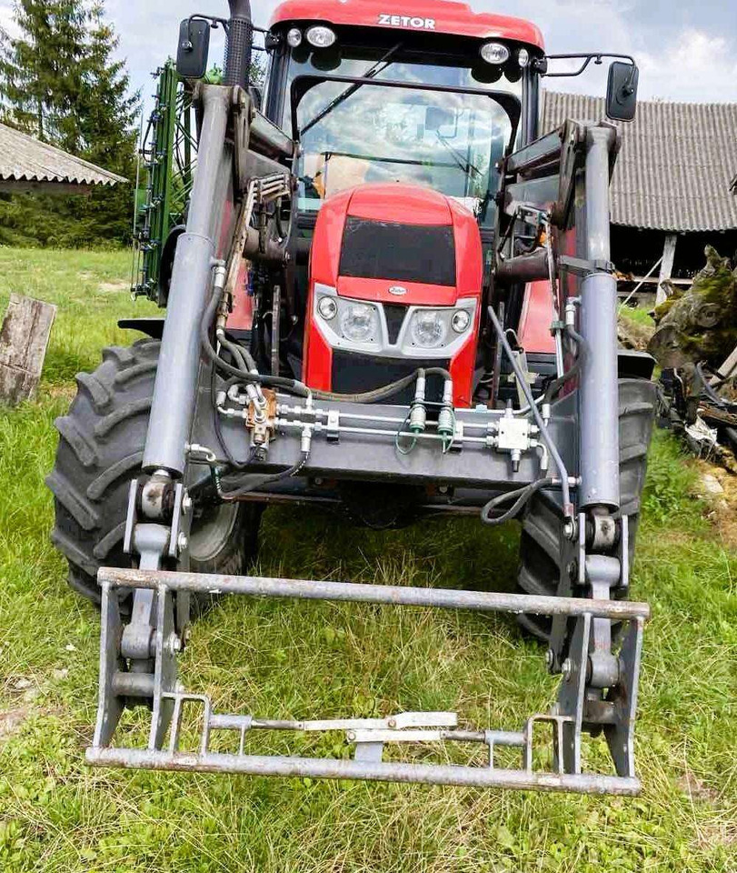 Zetor Forterra 140 - Farm tractor: picture 2 Zetor Forterra 140 - Farm tractor: picture 2