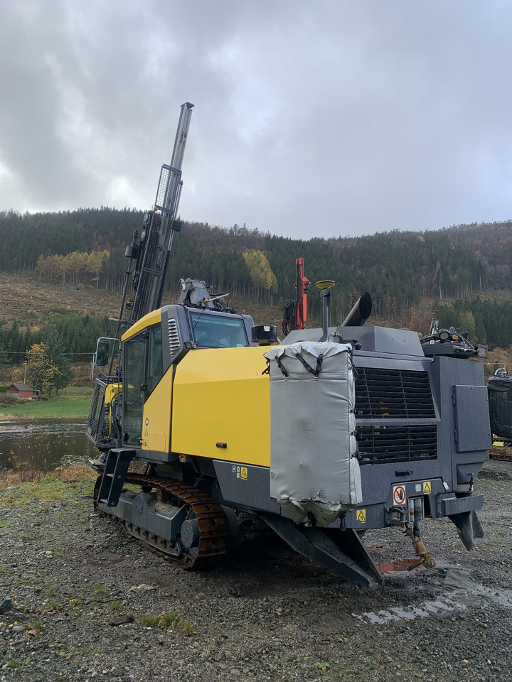 Atlas Copco SmartROC T40-11 - Drilling rig: picture 4 Atlas Copco SmartROC T40-11 - Drilling rig: picture 4