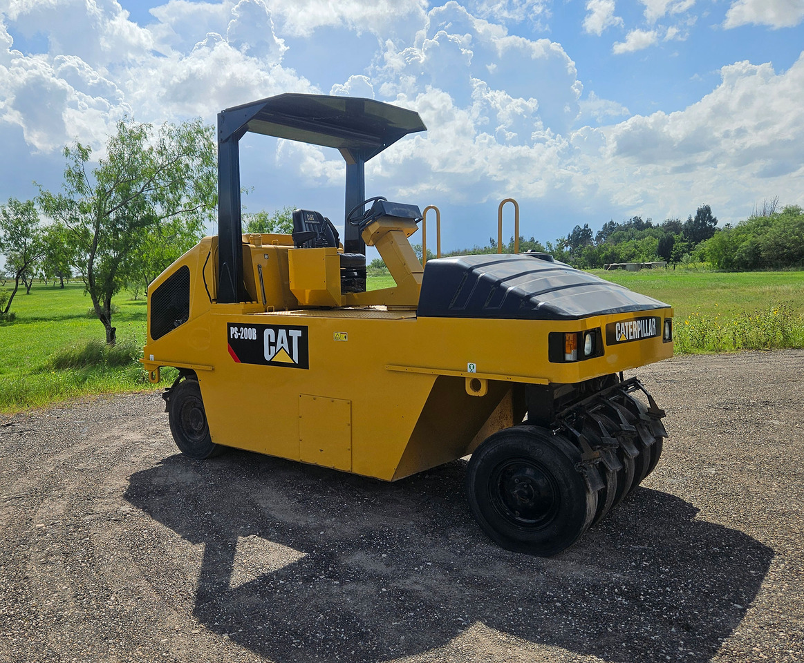 Caterpillar PS-200B - Roller: picture 1 Caterpillar PS-200B - Roller: picture 1