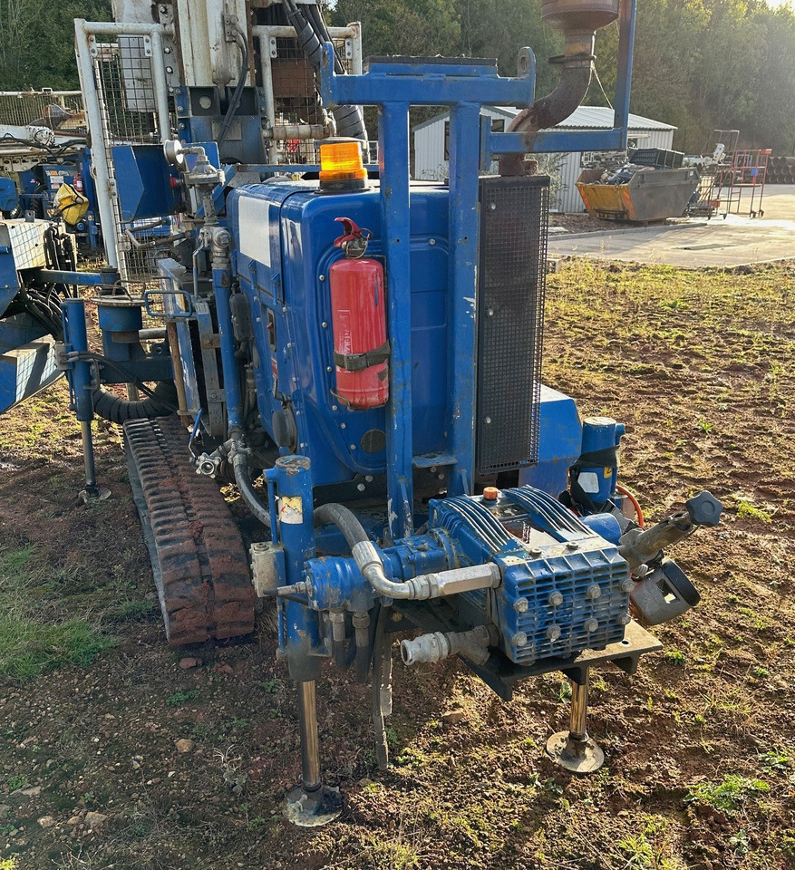 Comacchio MC 305 - Pile driver: picture 5 Comacchio MC 305 - Pile driver: picture 5