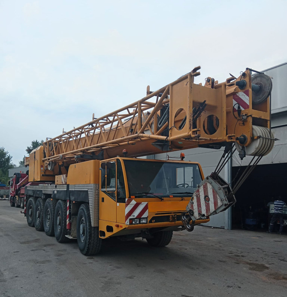 Demag AC 100 - Mobile crane: picture 1 Demag AC 100 - Mobile crane: picture 1