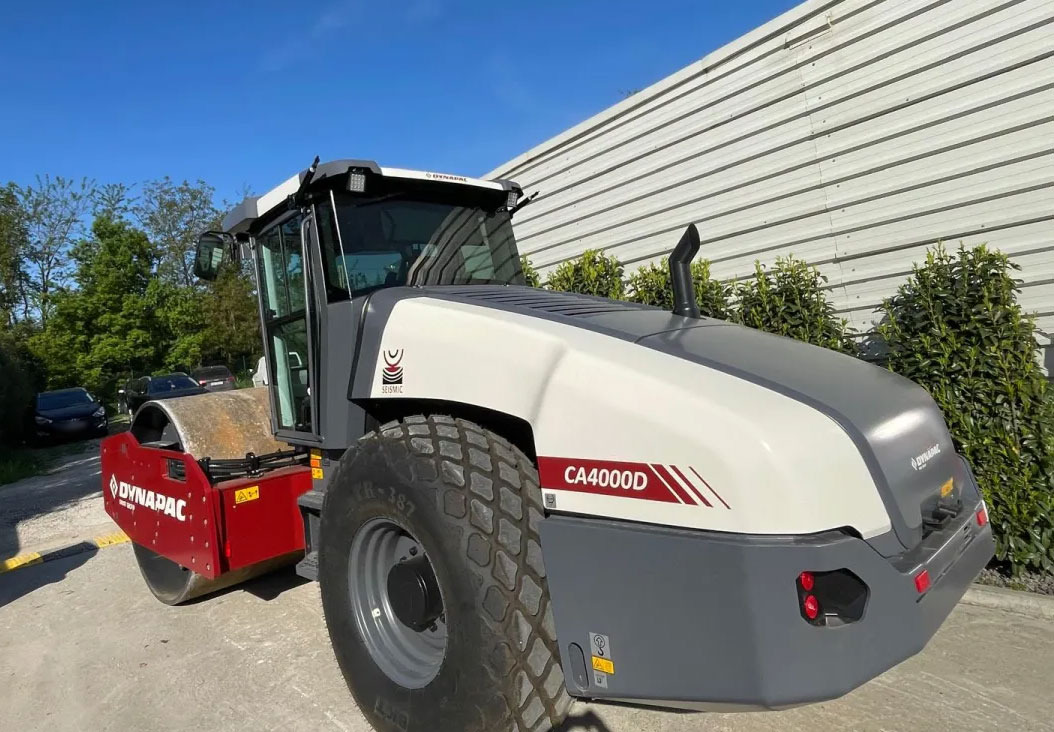 Dynapac CA4000D - Roller: picture 4 Dynapac CA4000D - Roller: picture 4