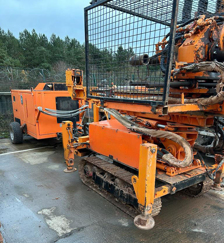 Hutte HBR 302 - Pile driver: picture 2 Hutte HBR 302 - Pile driver: picture 2